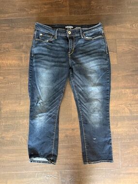 Denizen from Levi's Women's Dark Blue Cropped Jeans